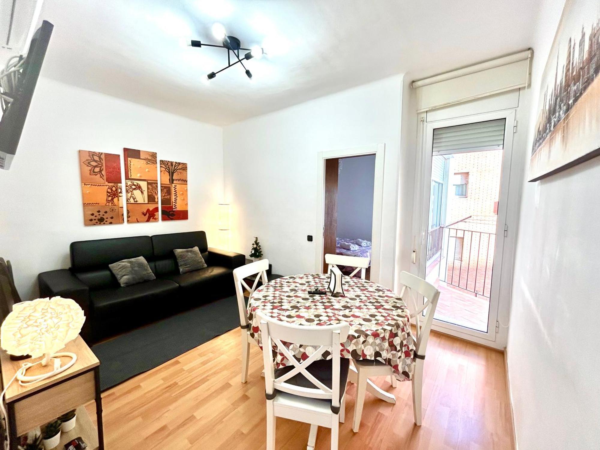 Apartment Carrer D'Olesa — Photos 1